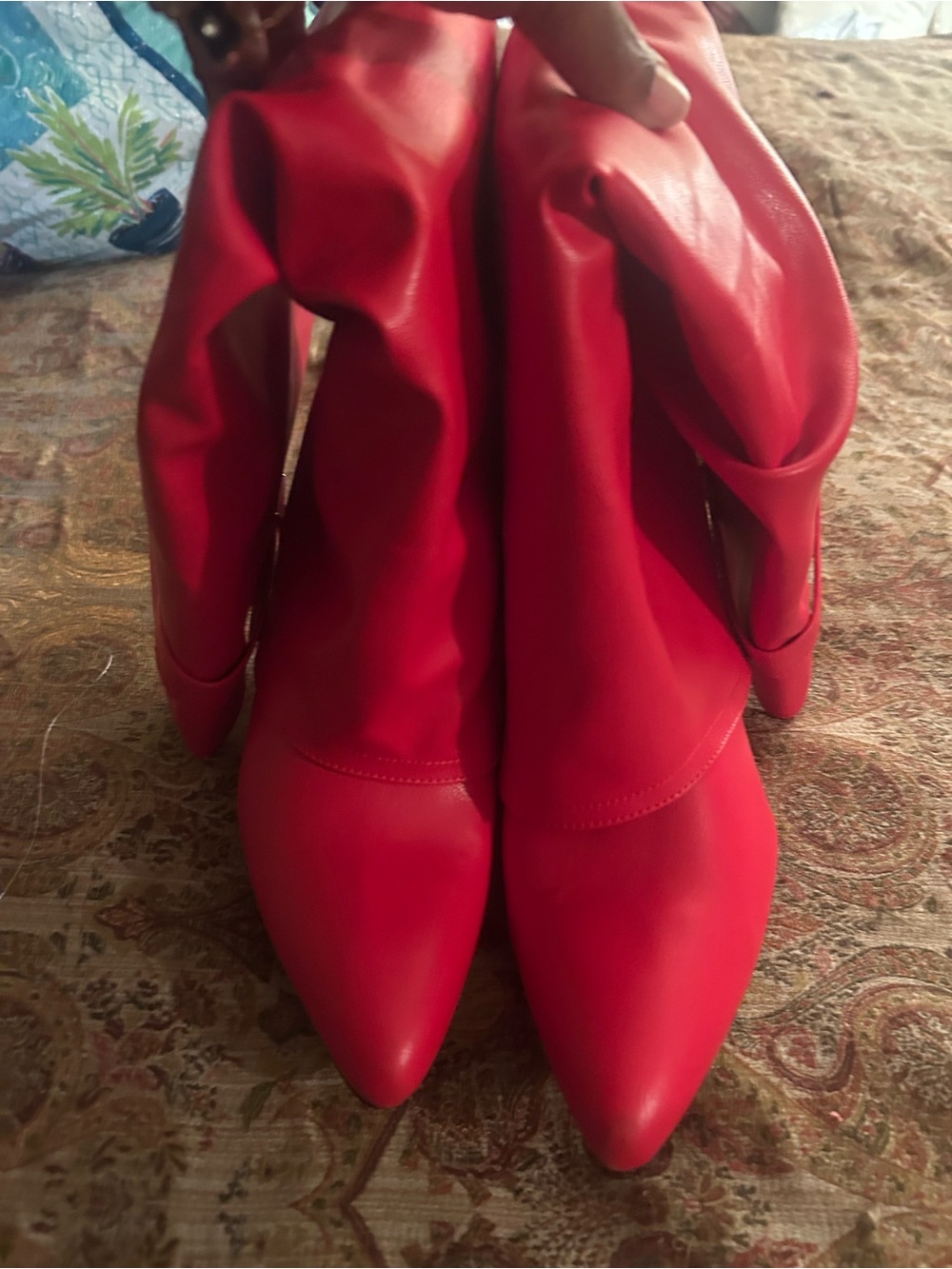 SHEIN Red Pointed-Toe Ankle Booties